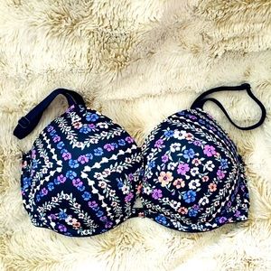 Women’s Victoria Secret Pink everyday wear 32D bra